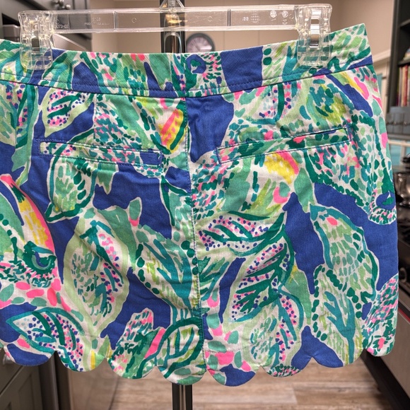 Lily Pulitzer skort. - Picture 2 of 3